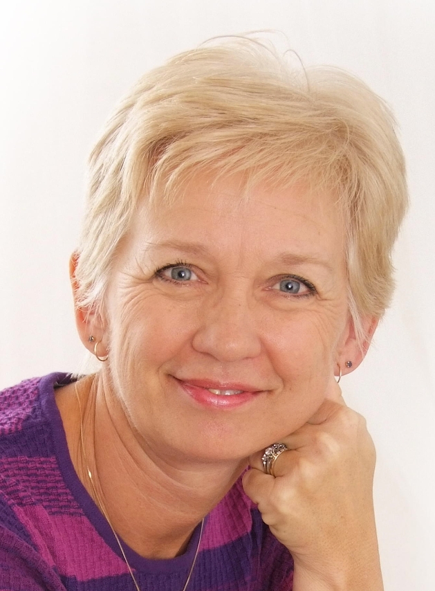 Anda Kett, artist, painter