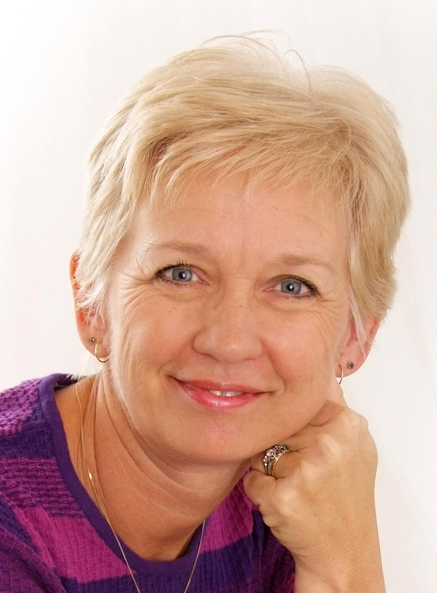Anda Kett, artist, painter